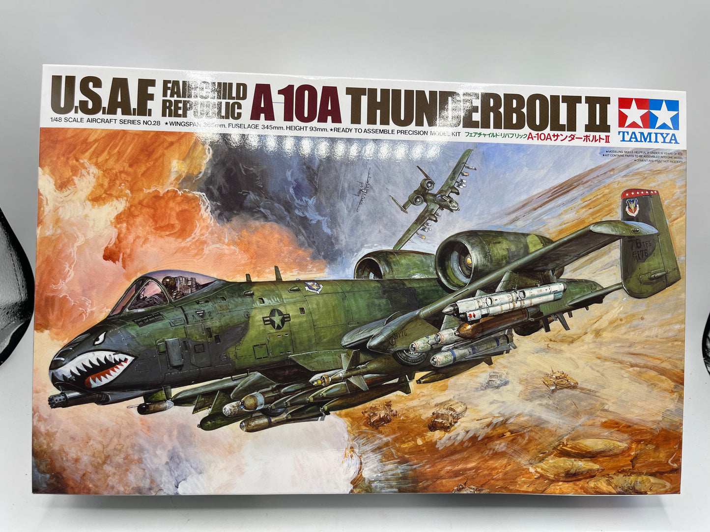 Tamiya 61028 U.S.A.F A-10A Thunderbolt II Plane Plastic Model Kit Scale 1:48