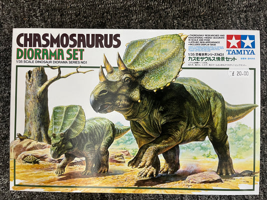 Tamiya Dinosaur Model Kit Chasmosaurus Scale 1/35