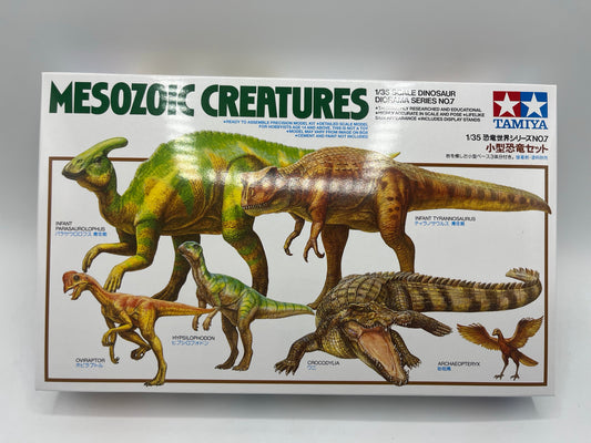 TAMIYA Dinosaurs 60107 Mesozoic Creatures 1:35